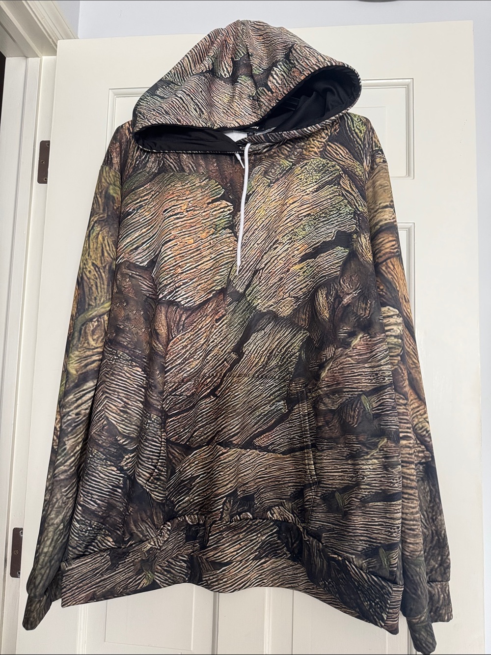 Men's Crewneck Hoodie in Brown Woodgrain Print